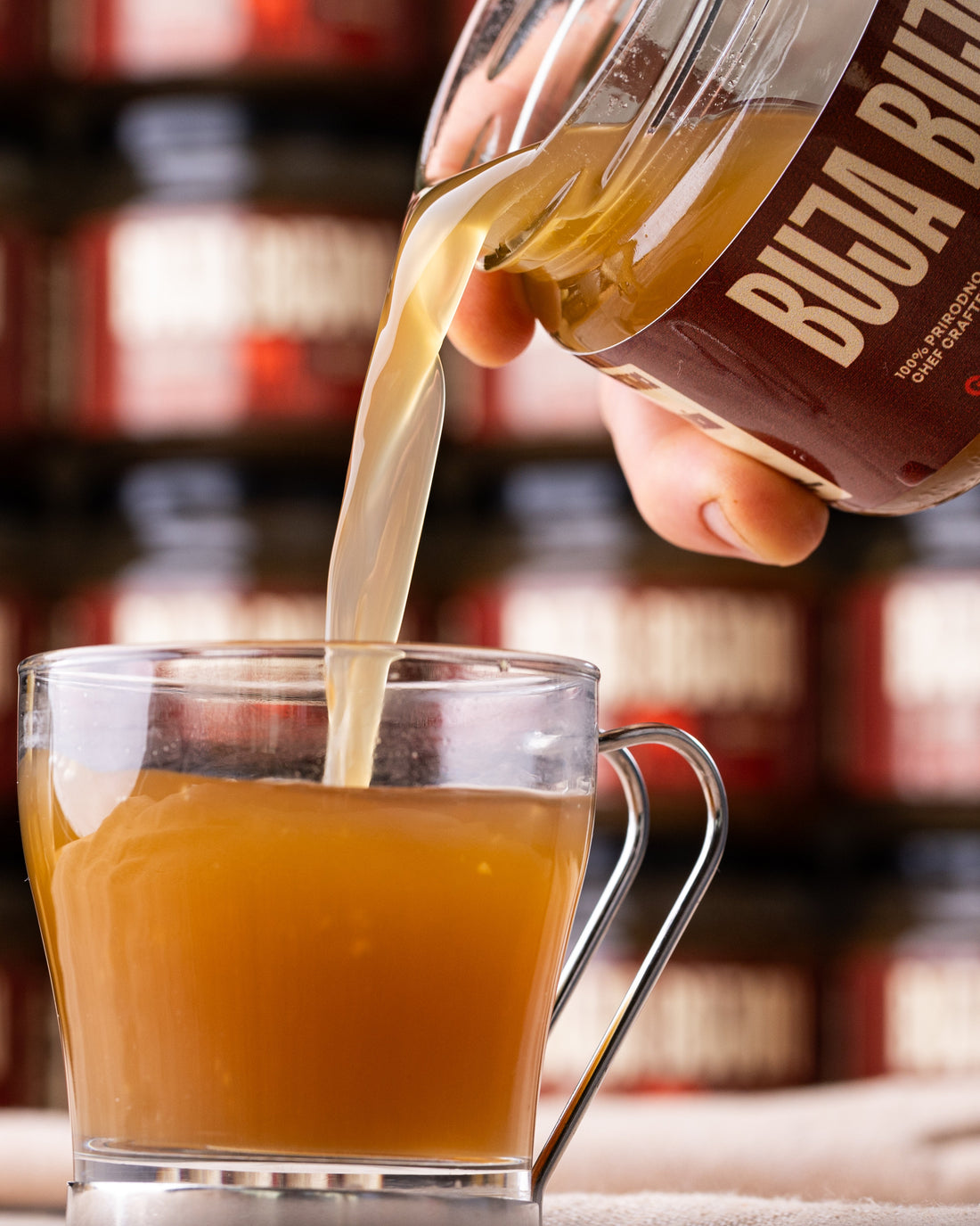 koštani temeljac u staklenoj boci — Buja bone broth